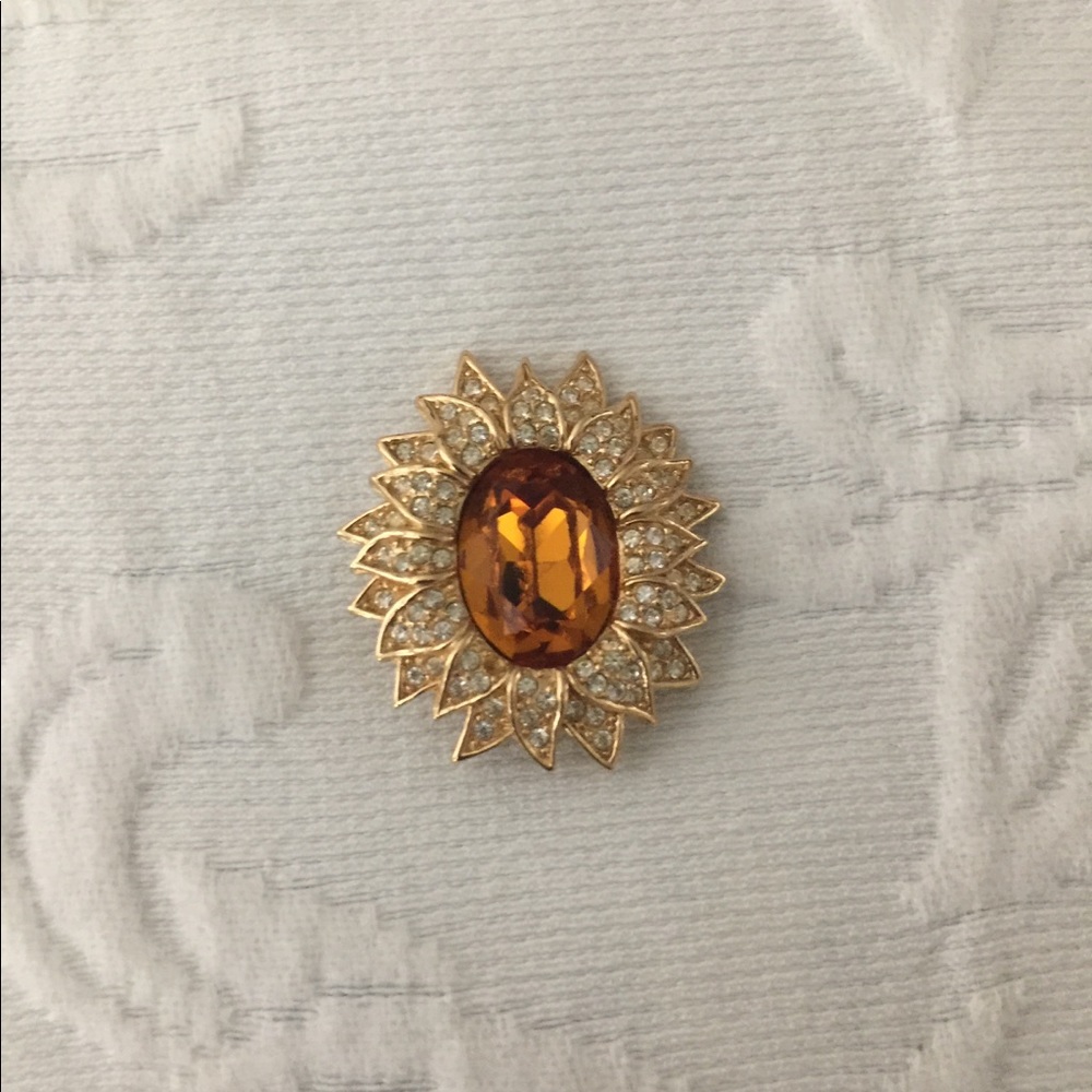 Christian Dior gold brooch